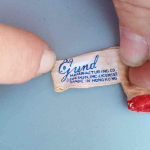 VINTAGE MICKEY MOUSE 1960S HAND PUPPET BY GUND FOR DISNEY PLASTIC AND CLOTH - Picture 6 of 6